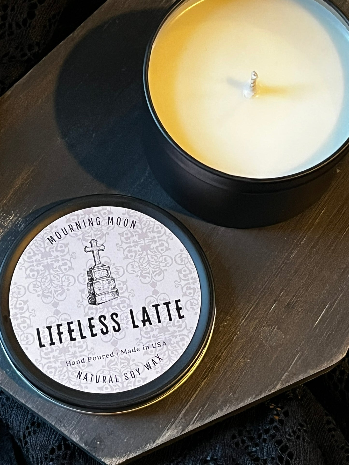 'Lifeless Latte' Soy Candle