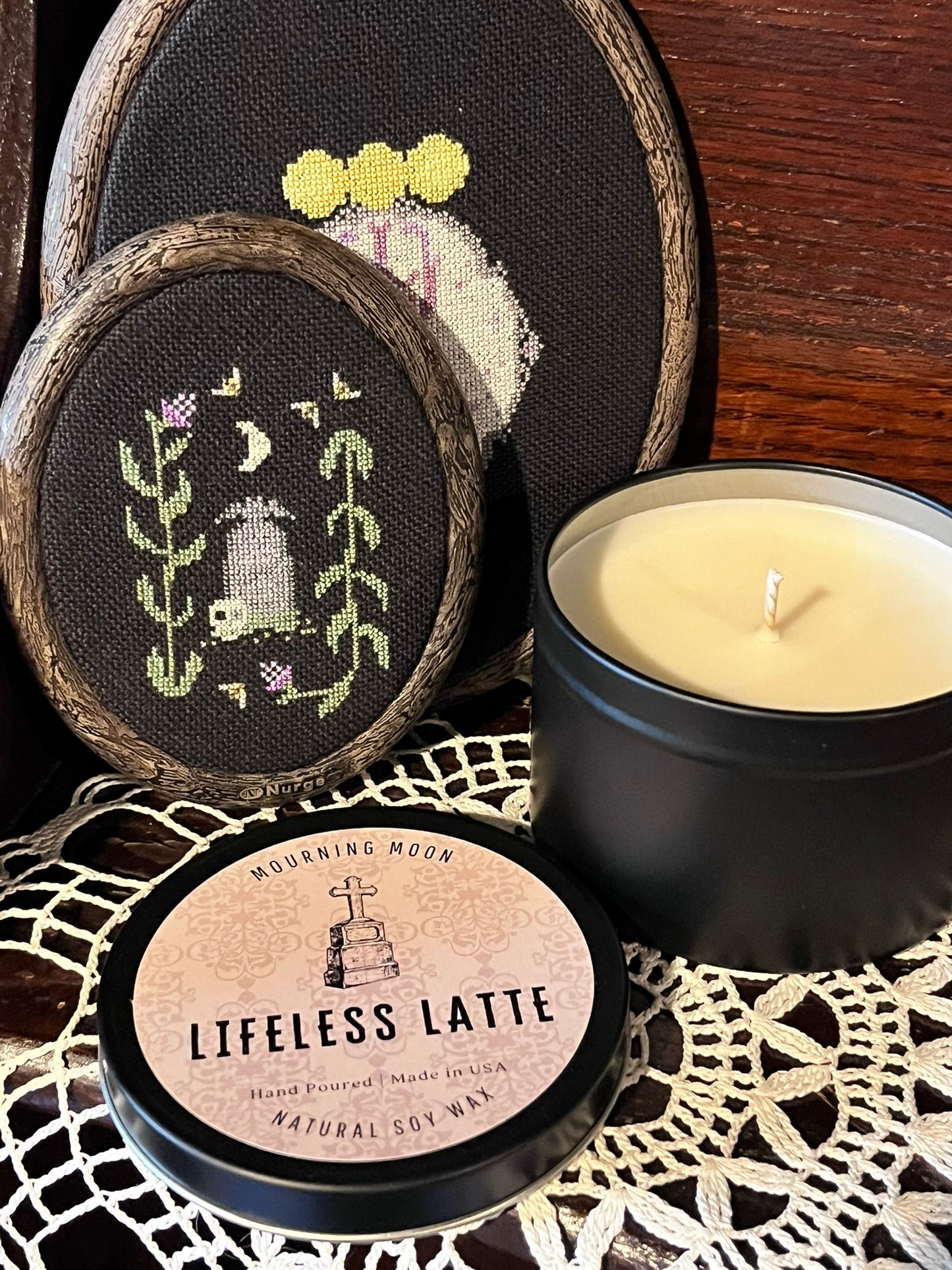 'Lifeless Latte' Soy Candle